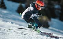 滑雪运动电脑高清图片