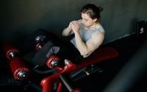 肌肉健身型男图片