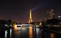 埃菲尔铁塔高清图片