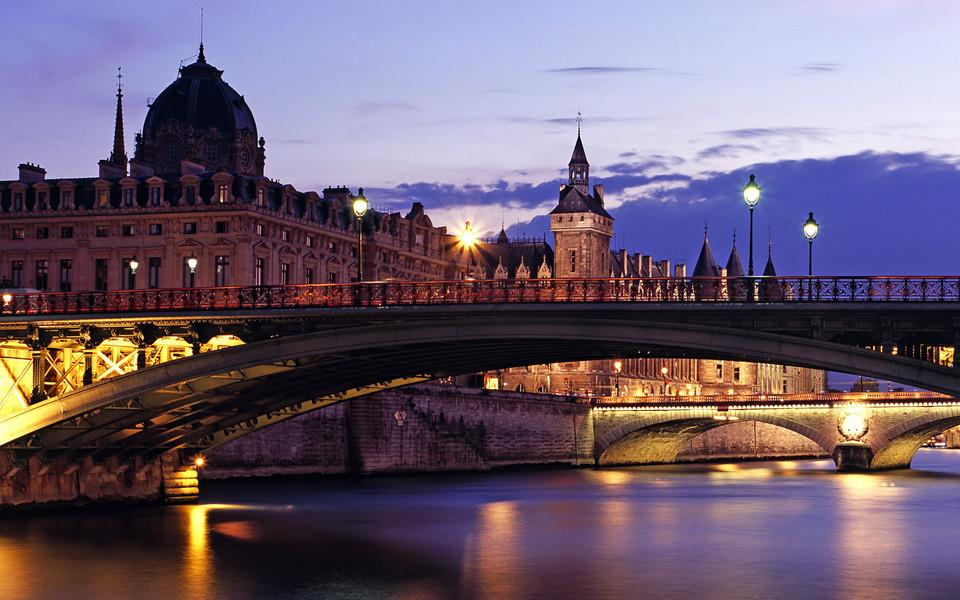 城市夜光主题超宽屏图片