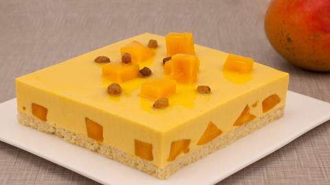 美味慕斯蛋糕图片