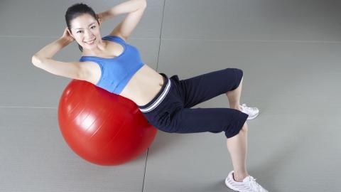 女性健身运动图片大全