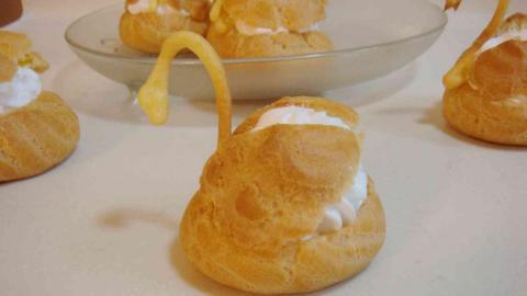 美食泡芙图片