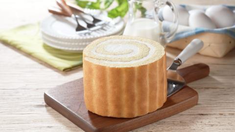 美味的瑞士卷糕点图片