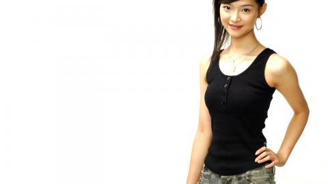 清纯美女何琢言图片