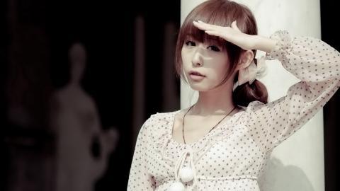 可爱的长发美女图片大全