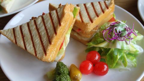 美味可口的三明治图片