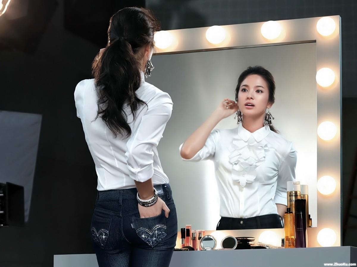 韩国美女明星宋慧乔图片