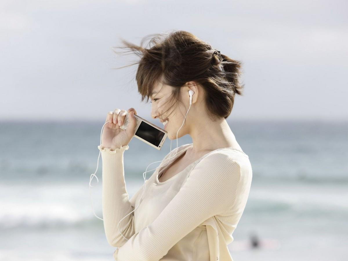 韩国美女明星宋慧乔图片