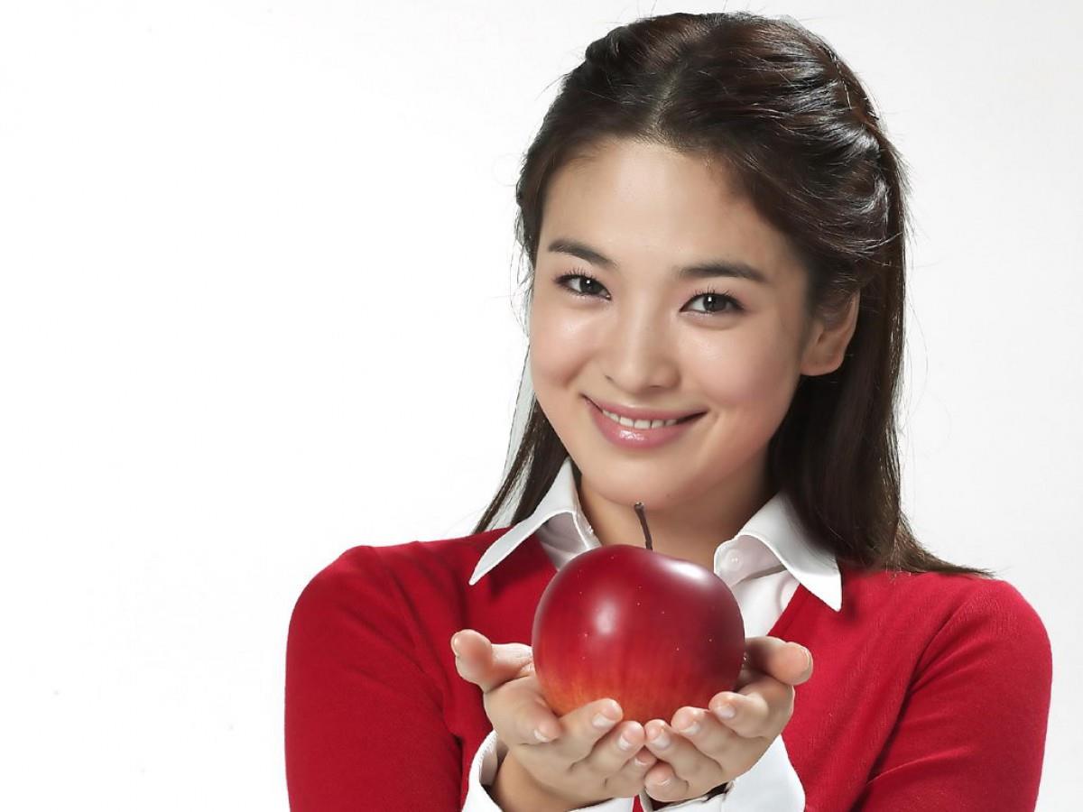 韩国美女明星宋慧乔图片