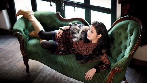 美女崔贞媛图片