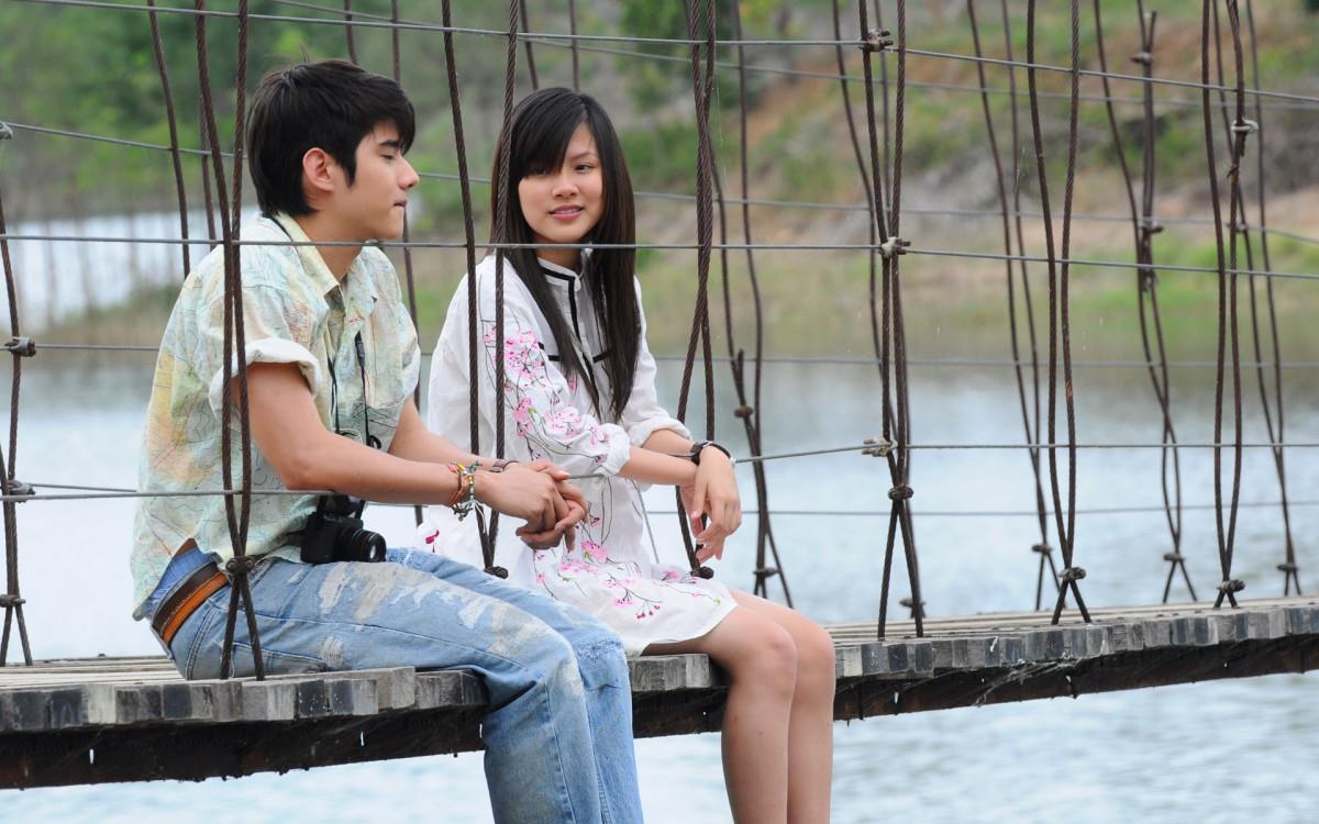 初恋这件小事影视图片