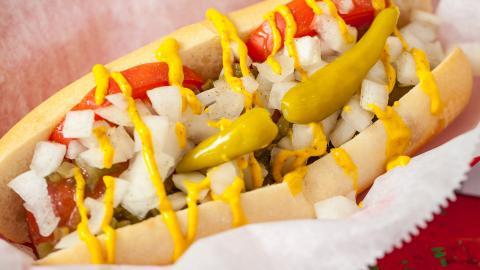 美味热狗面包图片