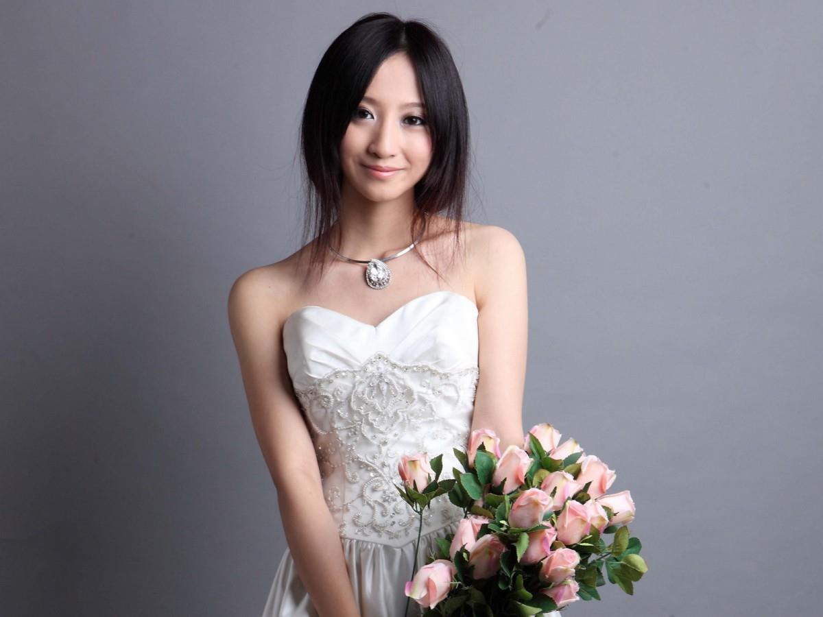 王若涵婚纱图片