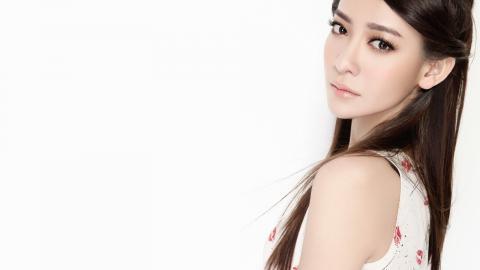 长发美女林冶图片大全