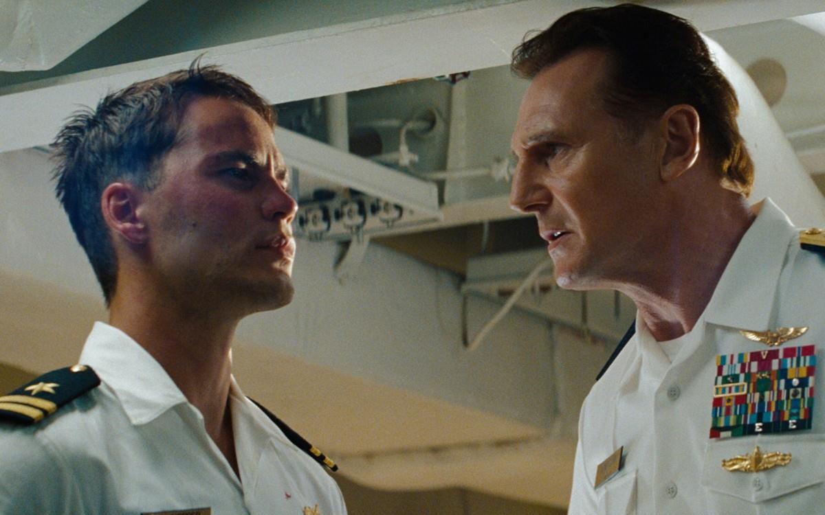 超级战舰电影图片