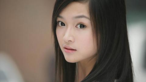 清纯美女何琢言图片