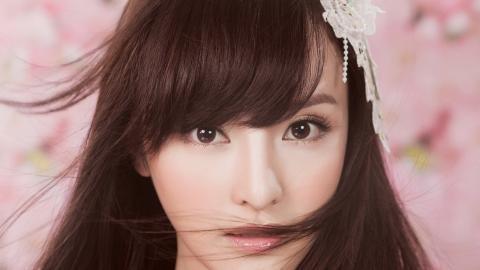 粉红公主卢思思图片大全