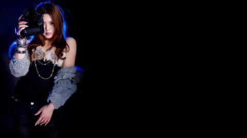 相机少女摄影图片