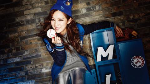 Miss A代言MLB休闲服图片