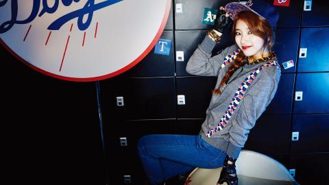 Miss A代言MLB休闲服图片