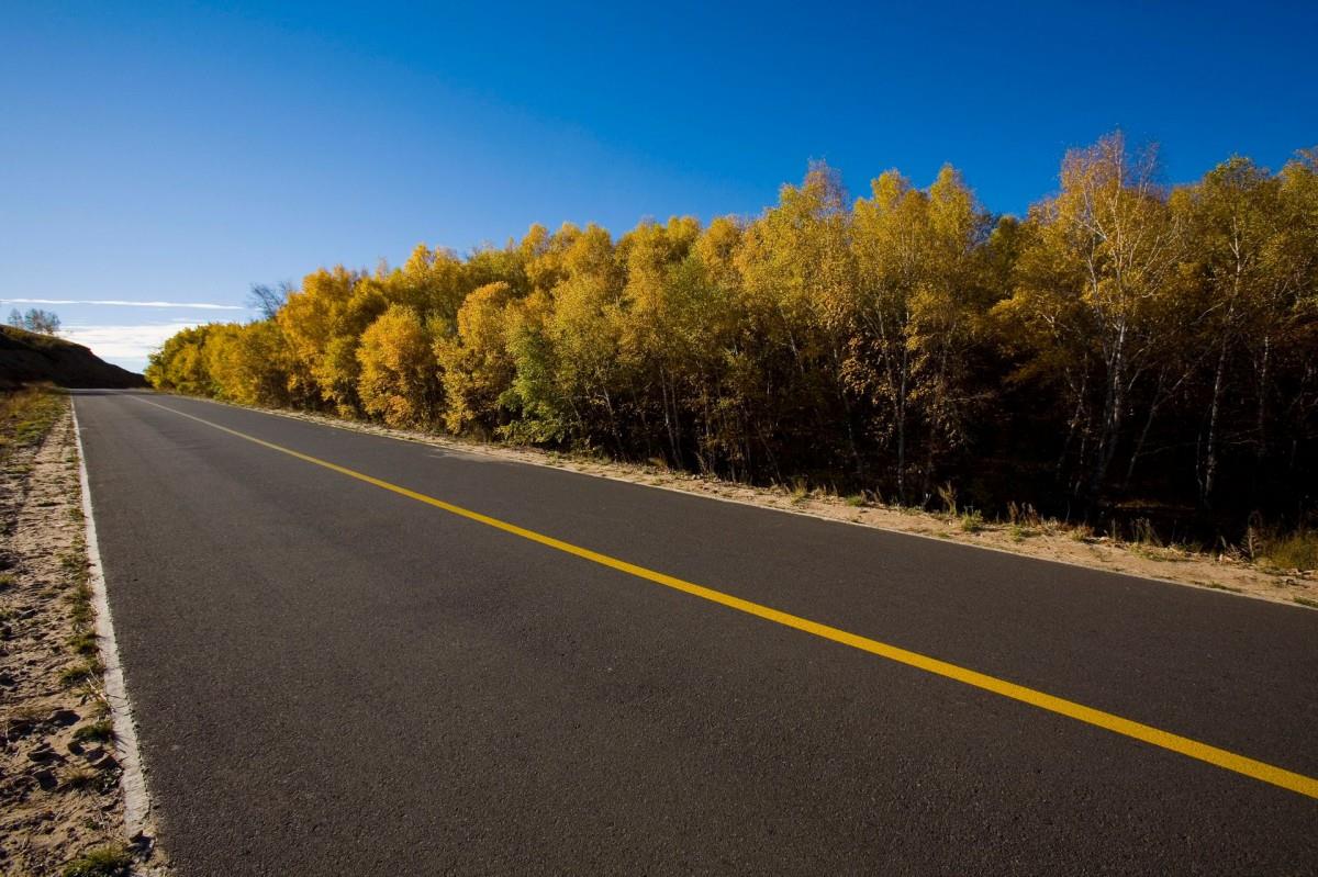 乌兰布统公路风光图片大全