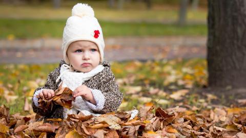 秋天的儿童图片