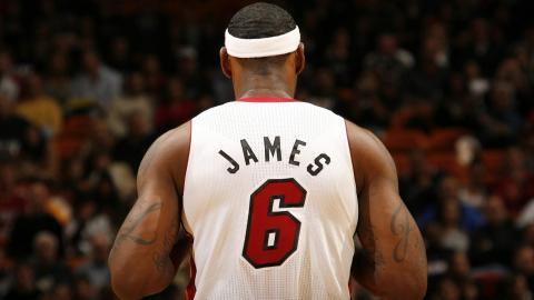 勒布朗詹姆斯图片大全