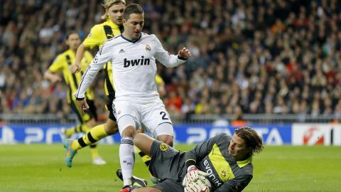 足球明星伊瓜因高清图片