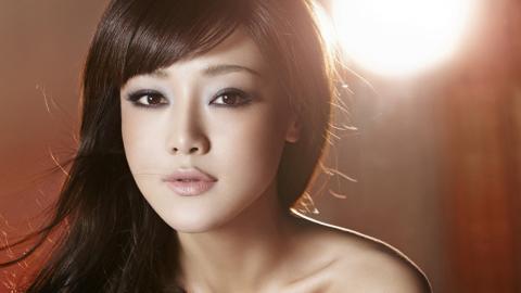 内地演员邓家佳高清图片