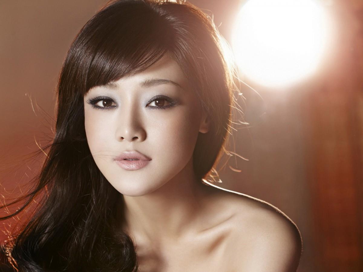 内地演员邓家佳高清图片