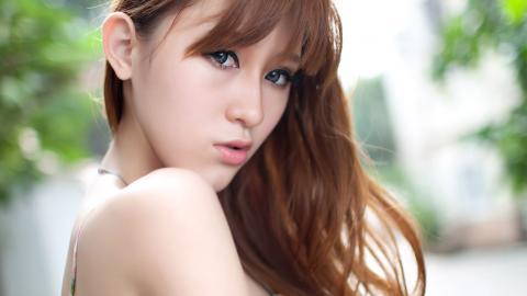 楚楚动人的养眼美女图片大全