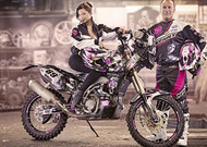 达喀尔拉力赛Dakar摩托车美女模特图片