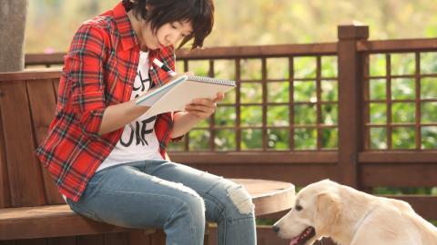 韩国女星朴信惠高清图片