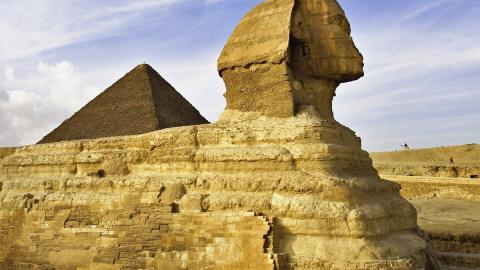 埃及法老和金字塔图片