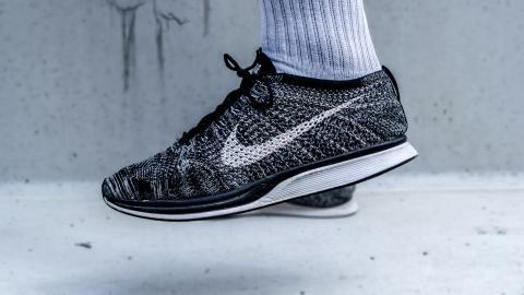 耐克品牌运动鞋图片