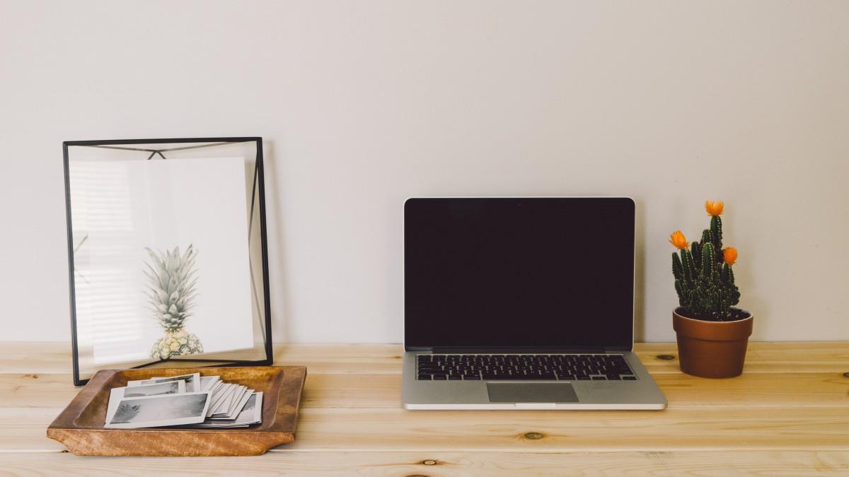 Macbook苹果笔记本电脑图片