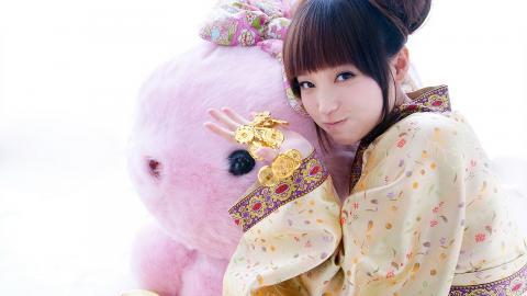 金莎兔年兔女郎图片