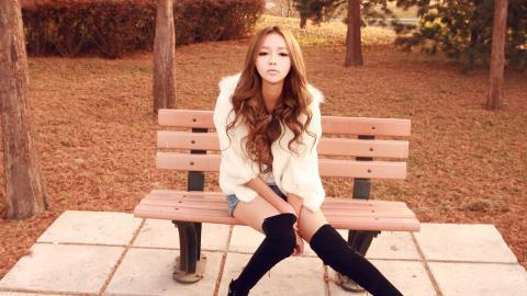 内地女歌手裴紫绮图片