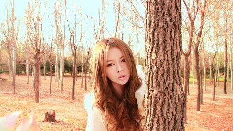 内地女歌手裴紫绮图片