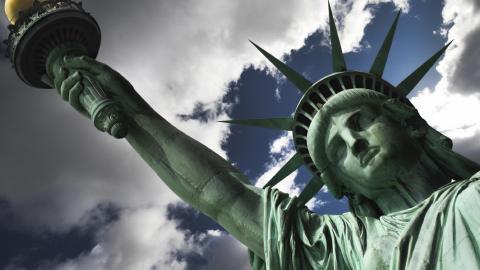 自由女神像高清图片