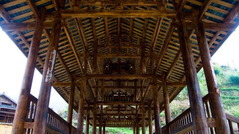 三江程阳风雨桥图片