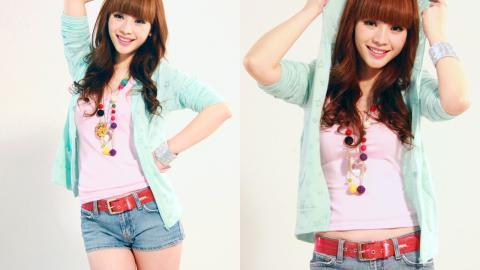 柳岩女主播最新图片