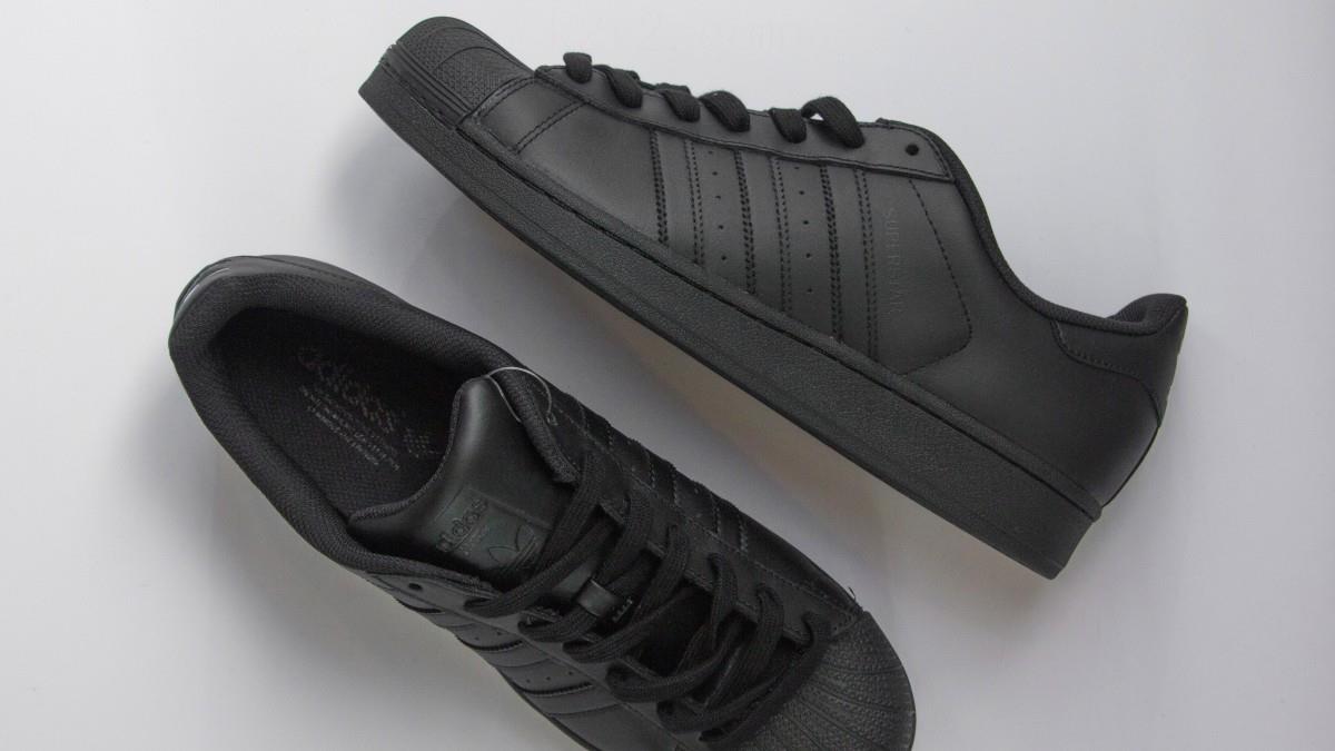 男士阿迪达斯运动鞋图片