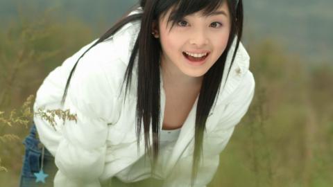 酸酸甜甜张含韵图片