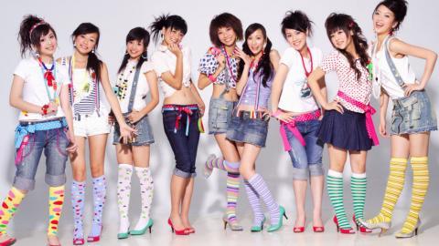 黑涩会美眉图片