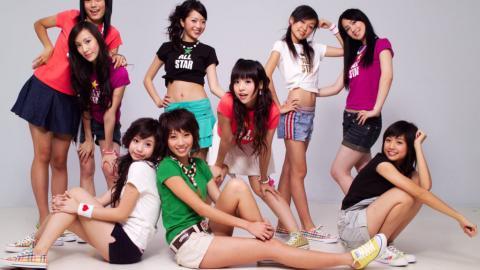 黑涩会美眉图片