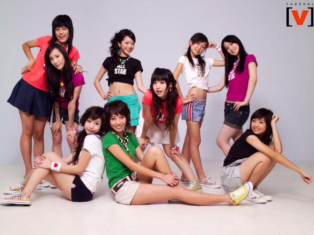 黑涩会美眉图片