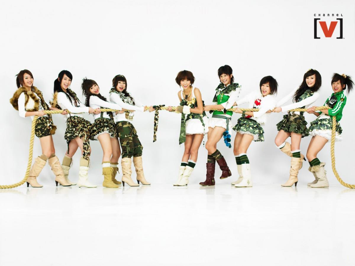 黑涩会美眉图片