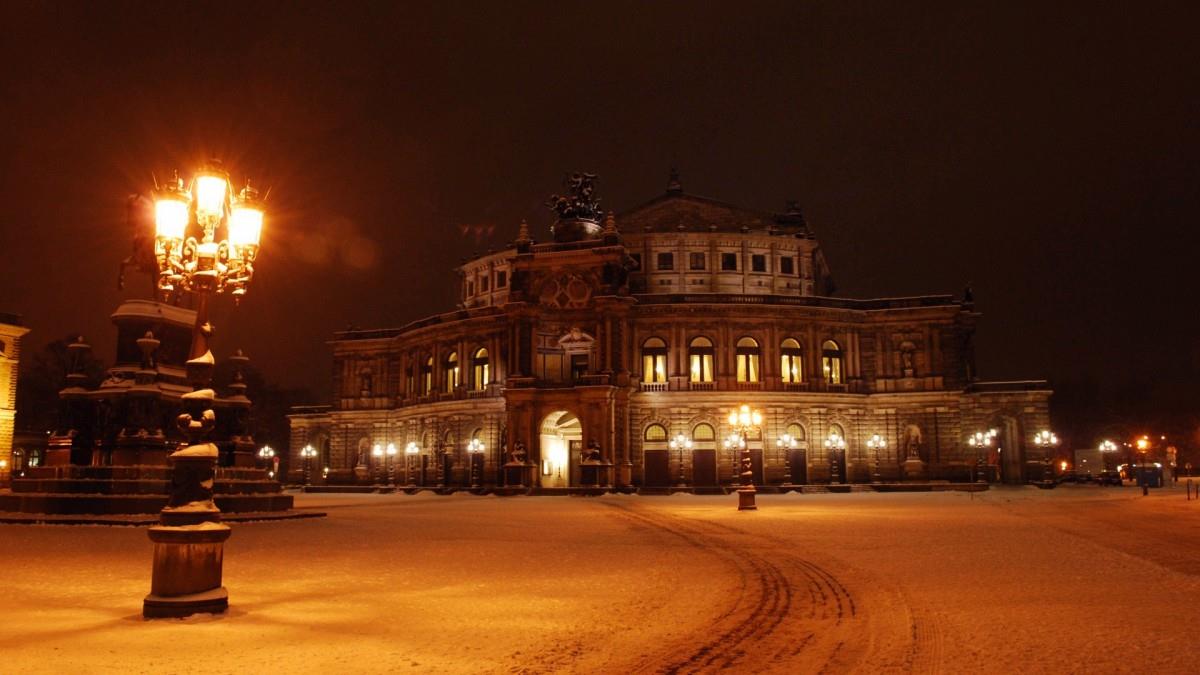 精美城市建筑亮丽风景图片